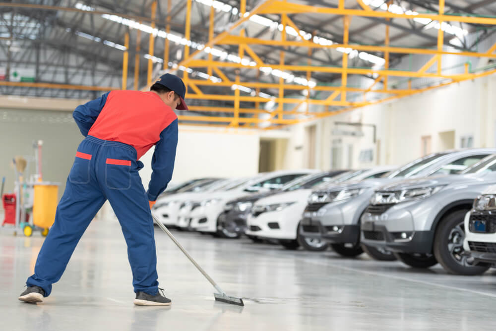 dealership cleaning services