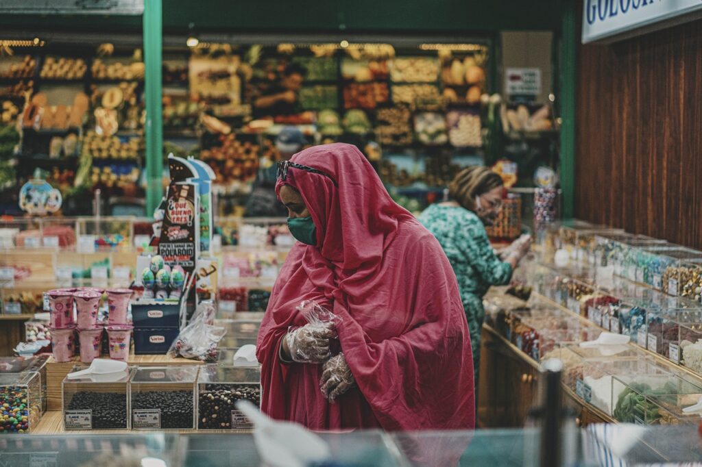 woman, face mask, market-5632026.jpg